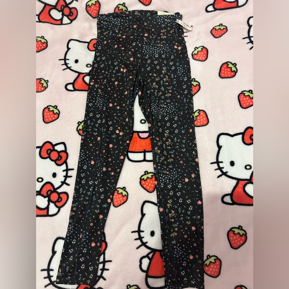 aeropostale/aero flex leggings, booty enhancing contoured seaming!! (Brand new!)